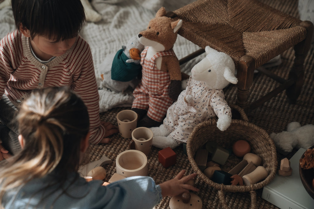 LUDWIG Lamb standing