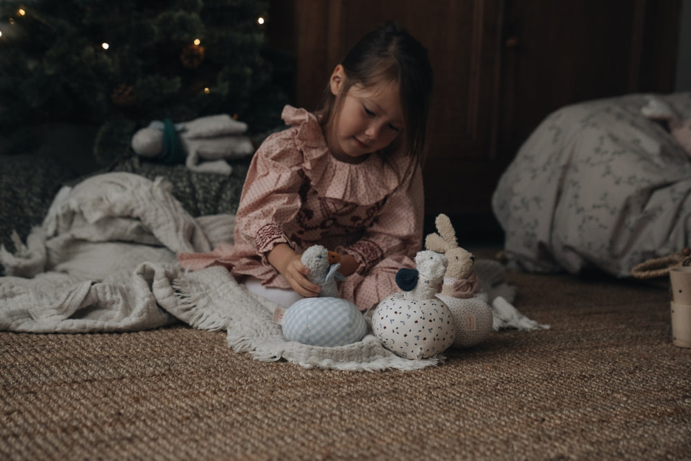 HOLLY RABBIT Rattle + Ball