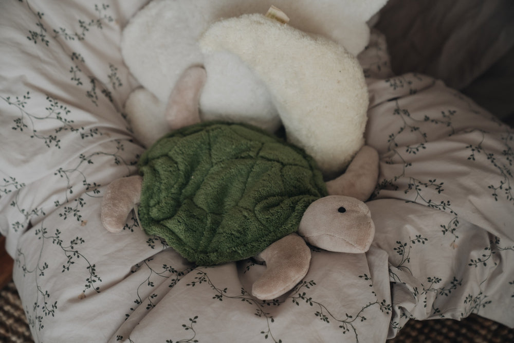 Cuddly Animal Turtle / fir green (S)