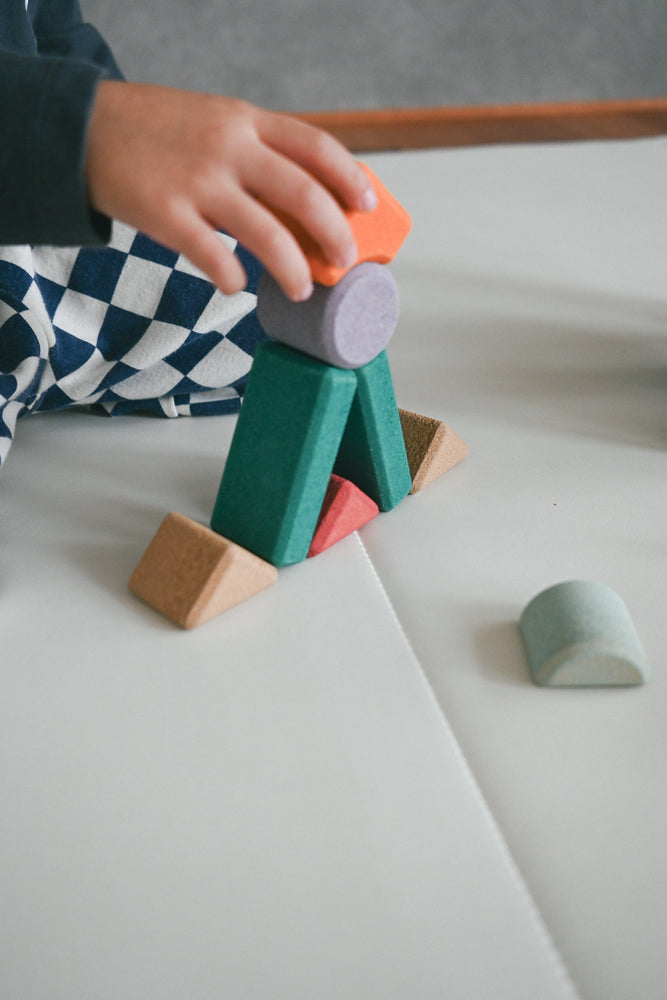 Giant Architects – 60 Cork Building Blocks