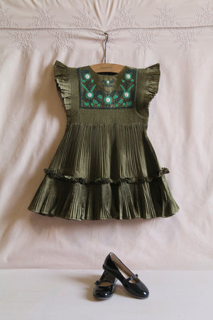 Dress pleated kaki taffetas