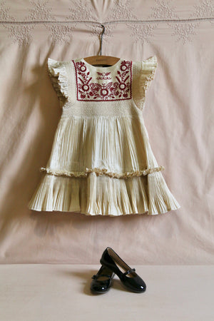 Dress pleated ivory taffetas