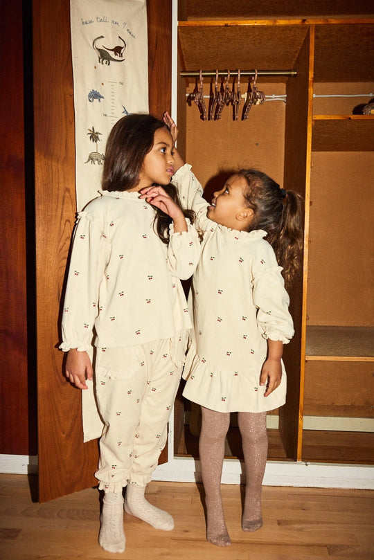 HOW TALL AM I NOW DINO/SEEDPEARL