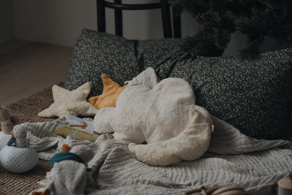 Warming Cushion cloud | white