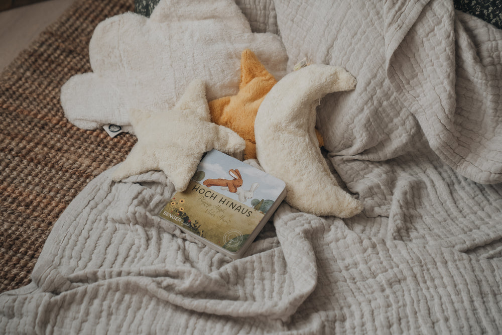 Warming Cushion Cherry pit Moon