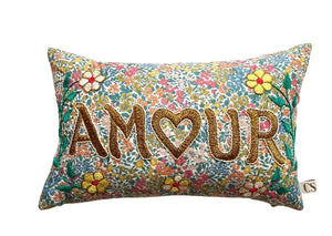 cushion/AMOUR