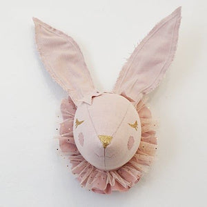 
            
                ギャラリービューアーに画像を読み込み、BORAMIRI / pink rabbitとします
            
        