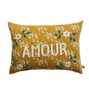 cushion/AMOUR