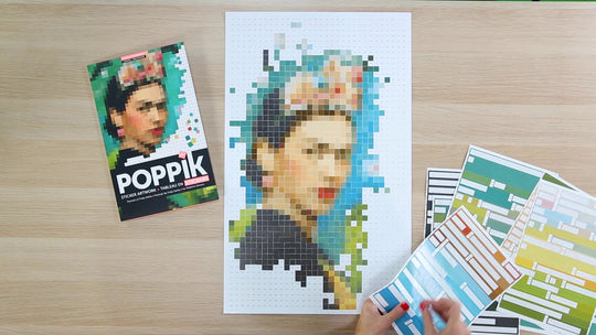 FRIDA KAHLO　肖像画　ステッカー