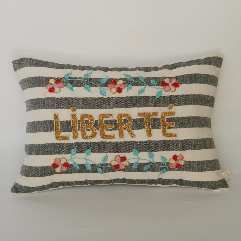 cushion/LIBERTE